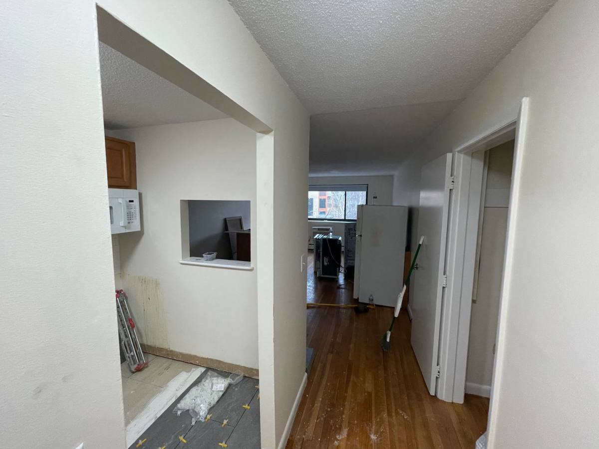 Apartment for rent at 16 Lincoln St #2, Newton Highlands, MA 02461