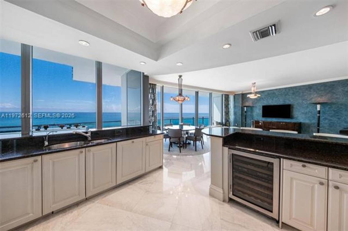 Apartment for rent at 10295 Collins Ave Appt, Miami Beach, FL 33154