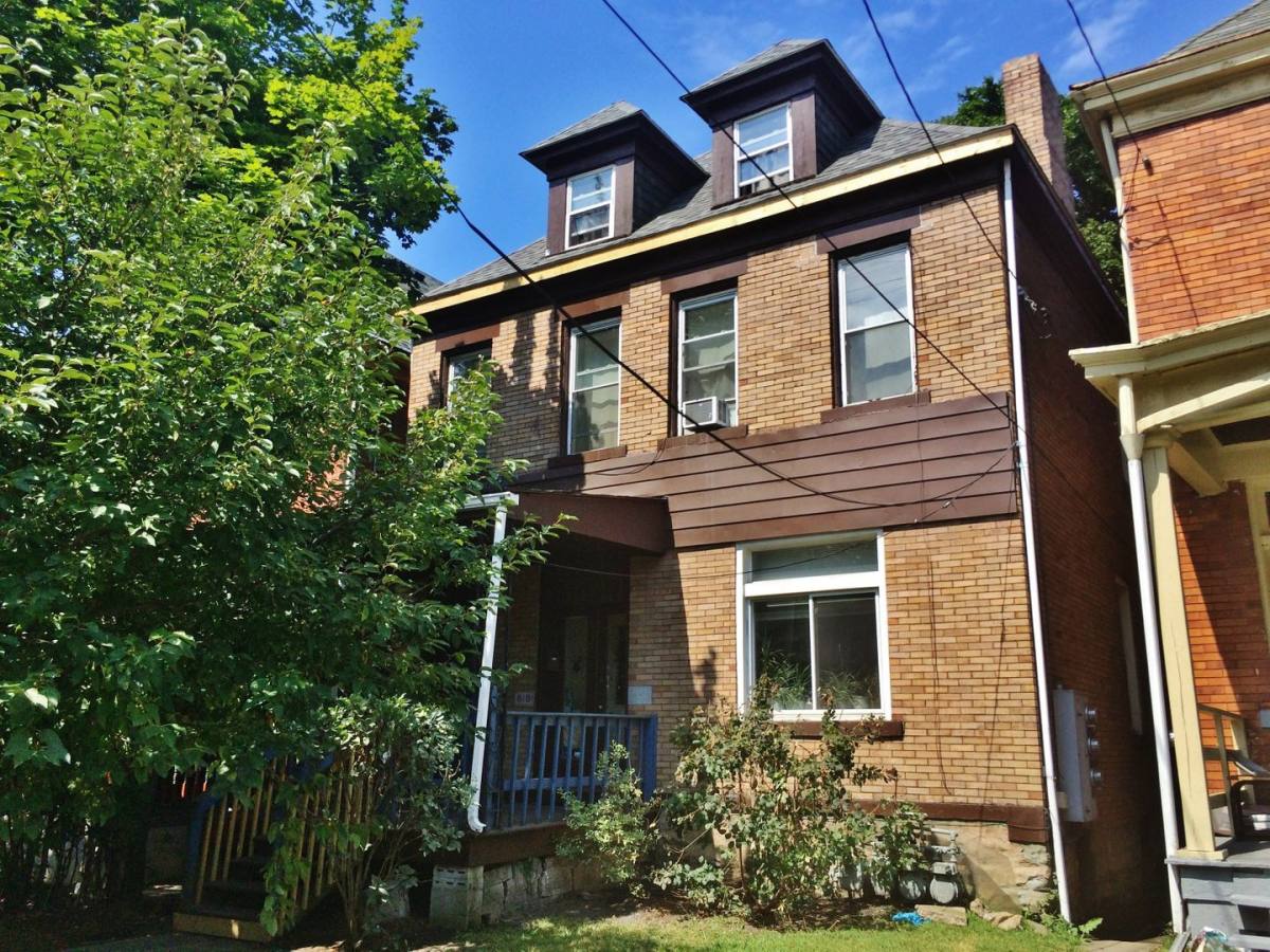 Townhouse for rent at 619 N Euclid Ave, Pittsburgh, PA 15206