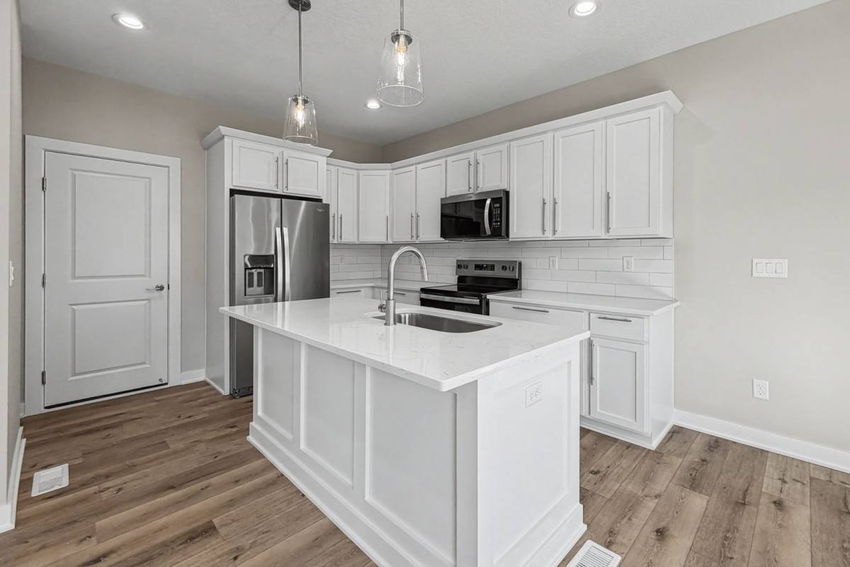 Townhouse for rent at 9128 Calvin Dr, West Des Moines, IA 50266