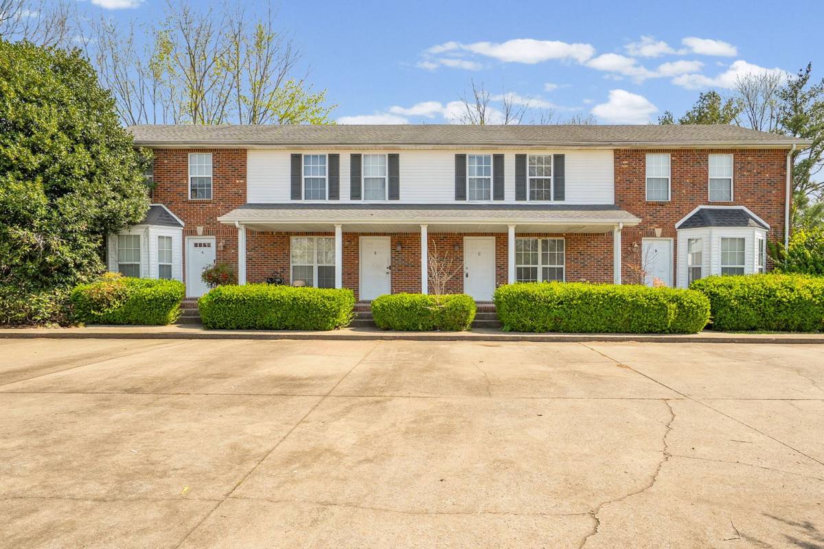 Apartment for rent at 280 Timber Court, Clarksville, TN 37043