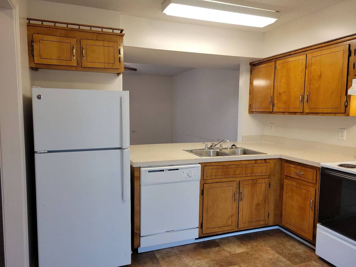 Apartment for rent at 280 Timber Court, Clarksville, TN 37043