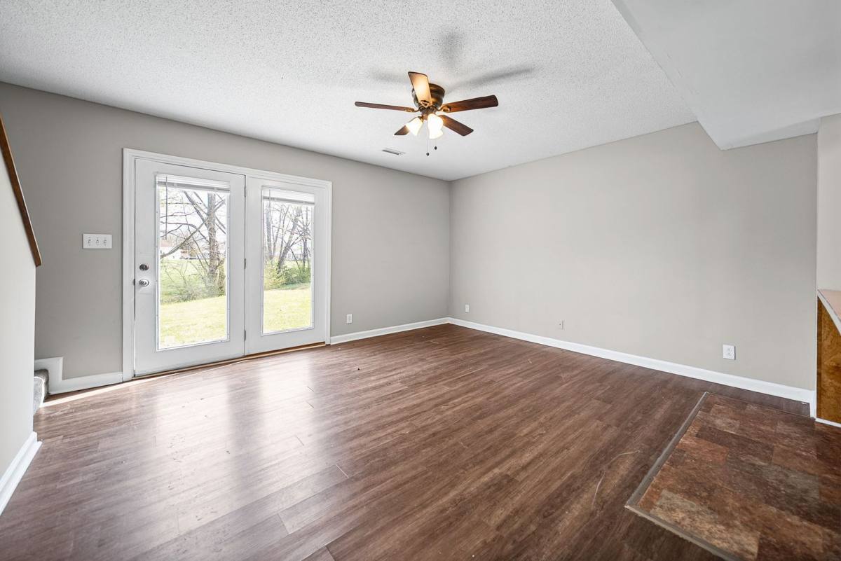 Apartment for rent at 280 Timber Court, Clarksville, TN 37043