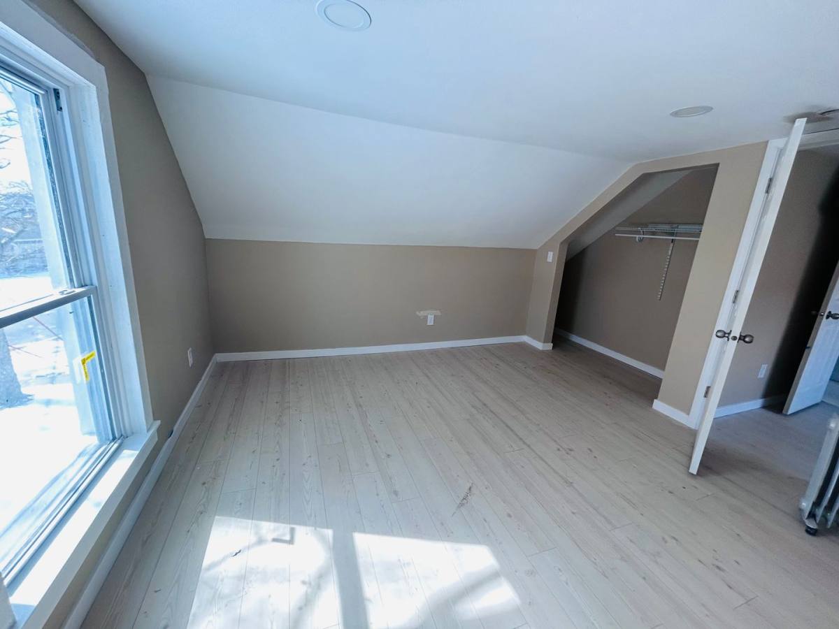 Apartment for rent at 520 Nevada, Dubuque, IA 52001