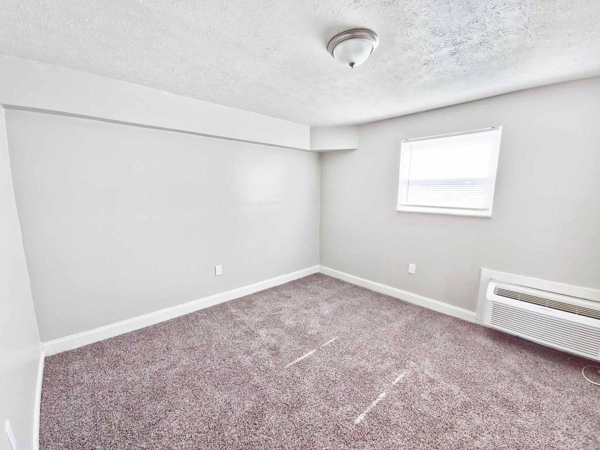 Apartment for rent at 7320 Southside Dr, Louisville, KY 40214