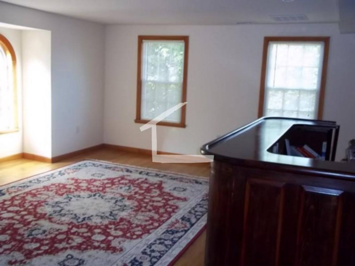 House for rent at 52 Rawson #1, Brookline, MA 02445