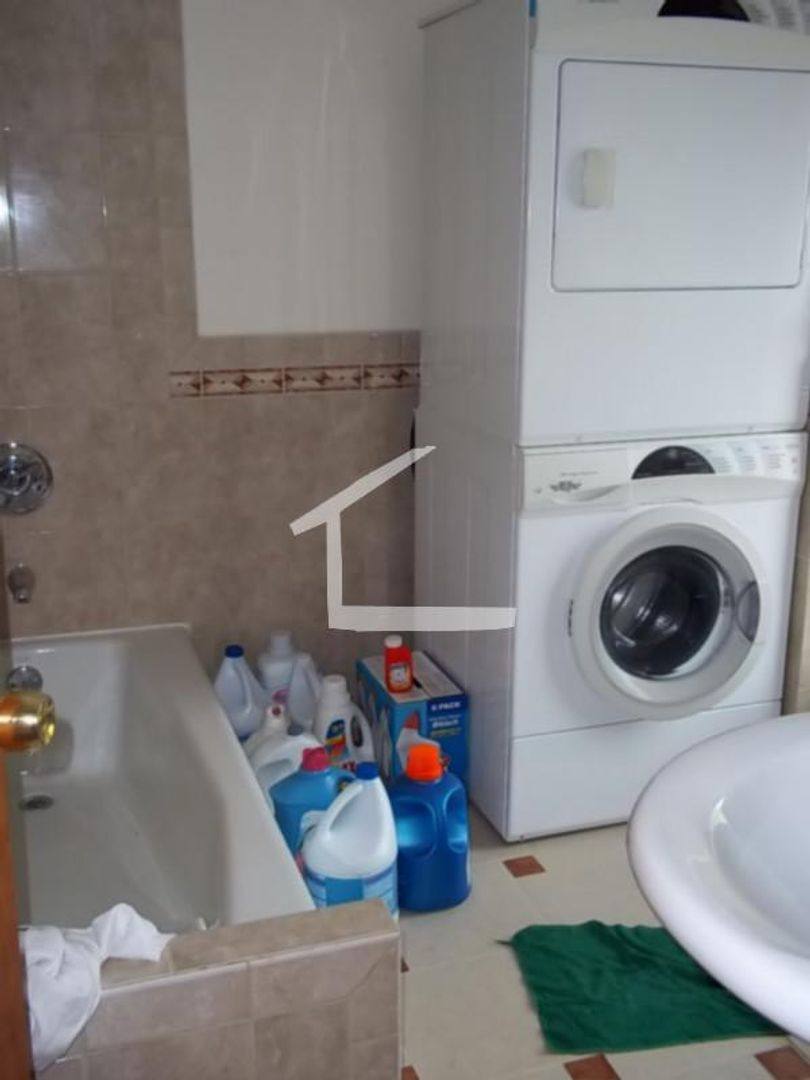 House for rent at 52 Rawson #1, Brookline, MA 02445