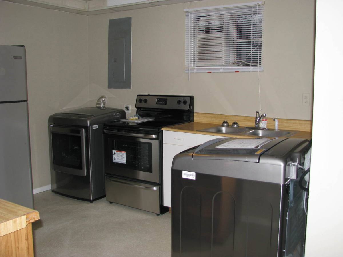 Apartment for rent at 901 Park St, Charlottesville, VA 22901