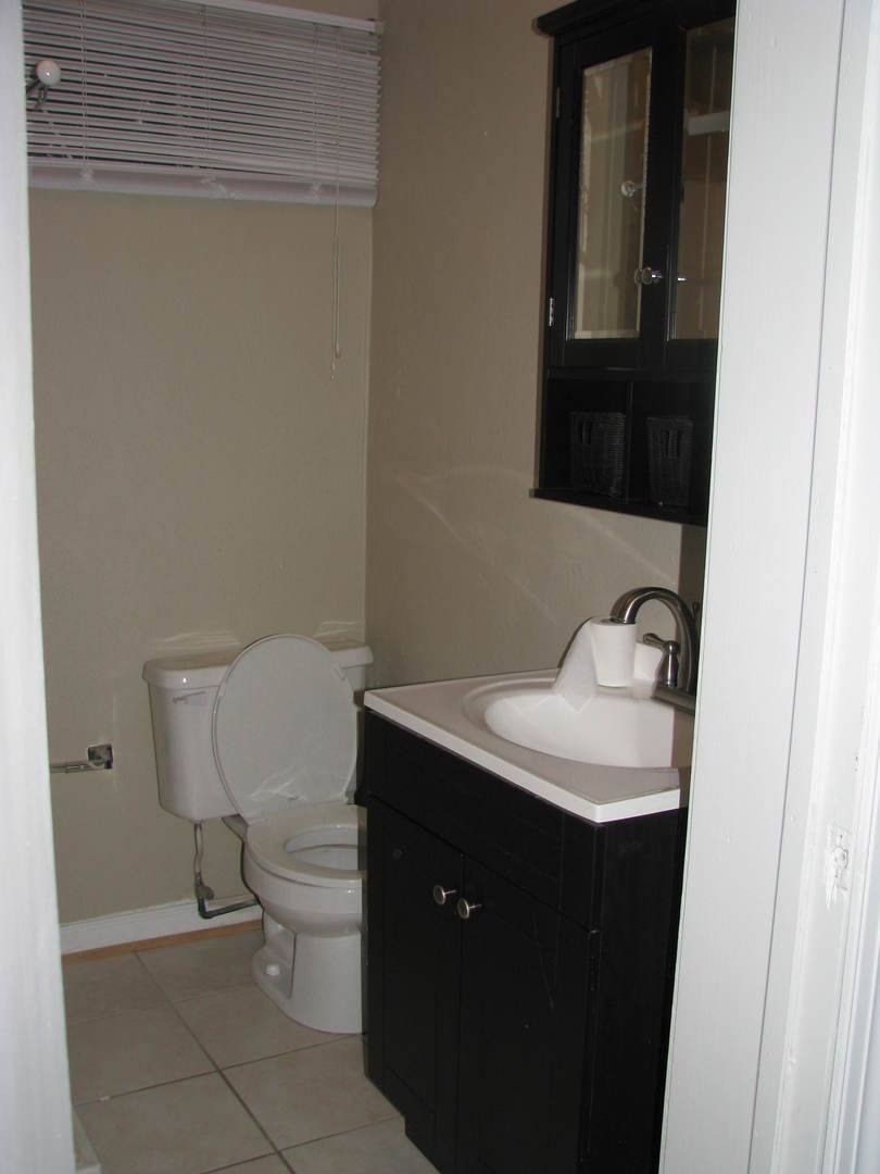 Apartment for rent at 901 Park St, Charlottesville, VA 22901