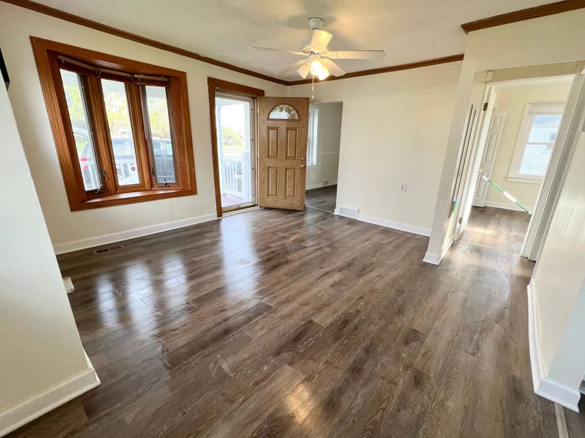 House for rent at 7531 N Inkster Rd, Westland, MI 48185
