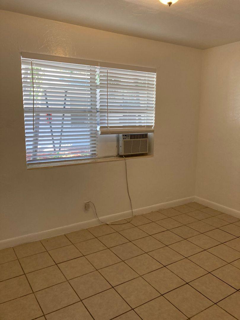 Apartment for rent at 107 SW 18th Ave, Fort Lauderdale, FL 33312