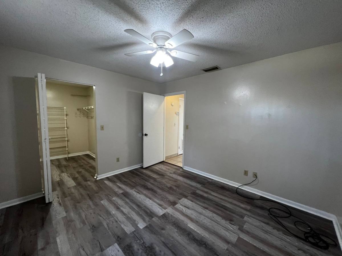 Apartment for rent at 610 SE 28th Place, Ocala, FL 34471