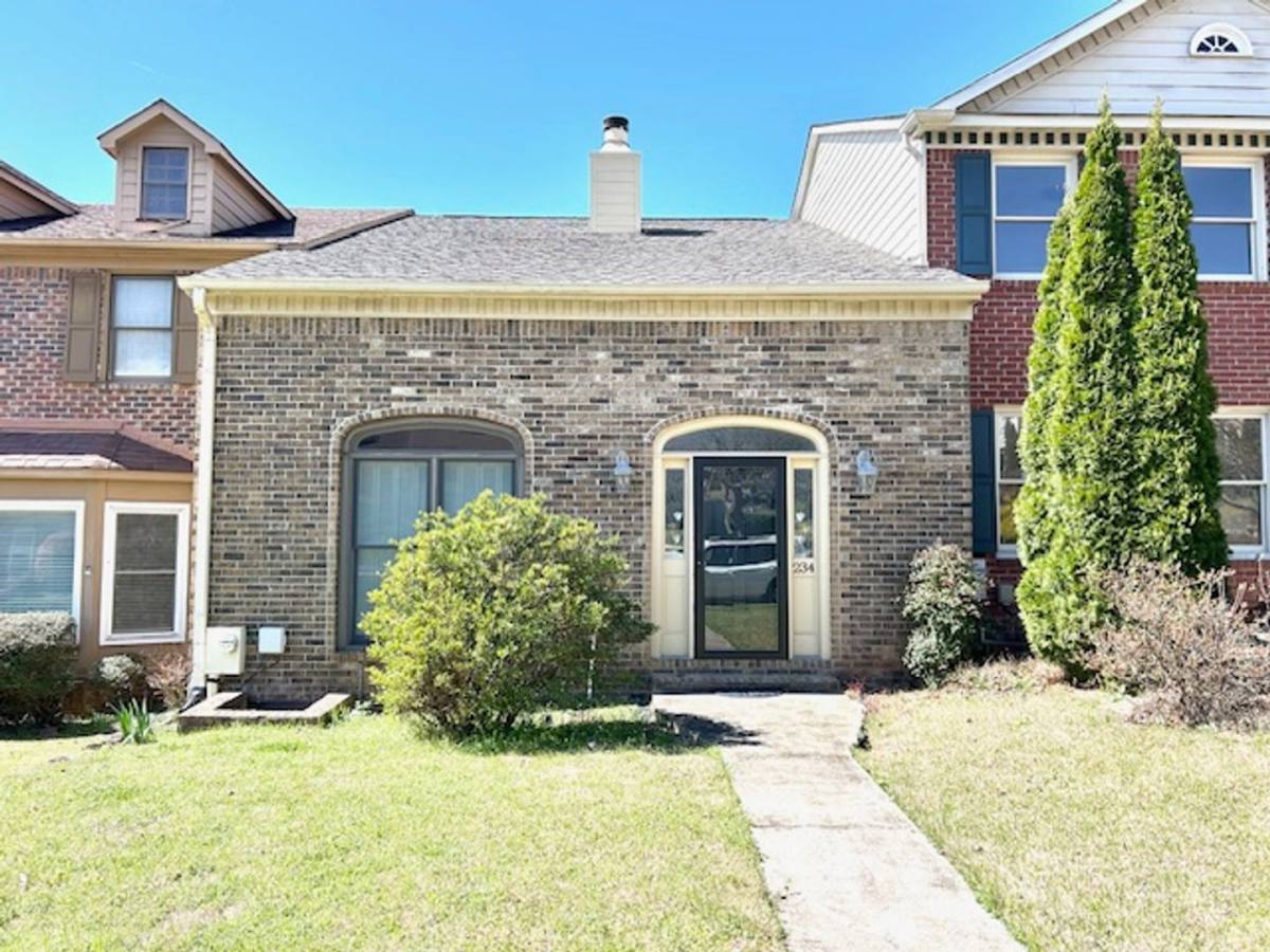 House for rent at 234 W Lake Circle, Madison, AL 35758