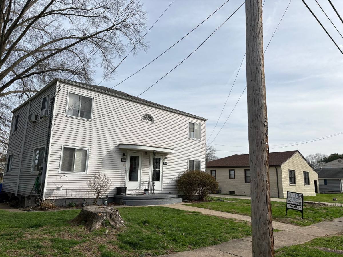 House for rent at 5308 2nd Ave, Vienna, WV 26105