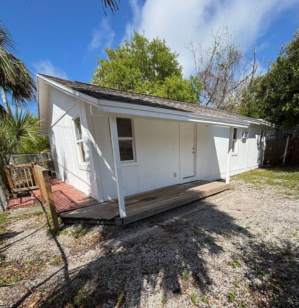 Apartment for rent at 1951 24th St #A, Sarasota, FL 34234