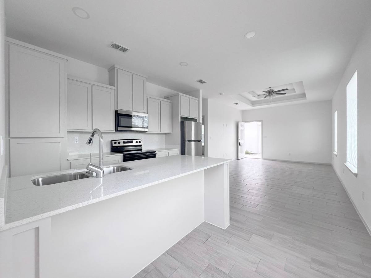 House for rent at 1304 Shavano Dr, Edinburg, TX 78541