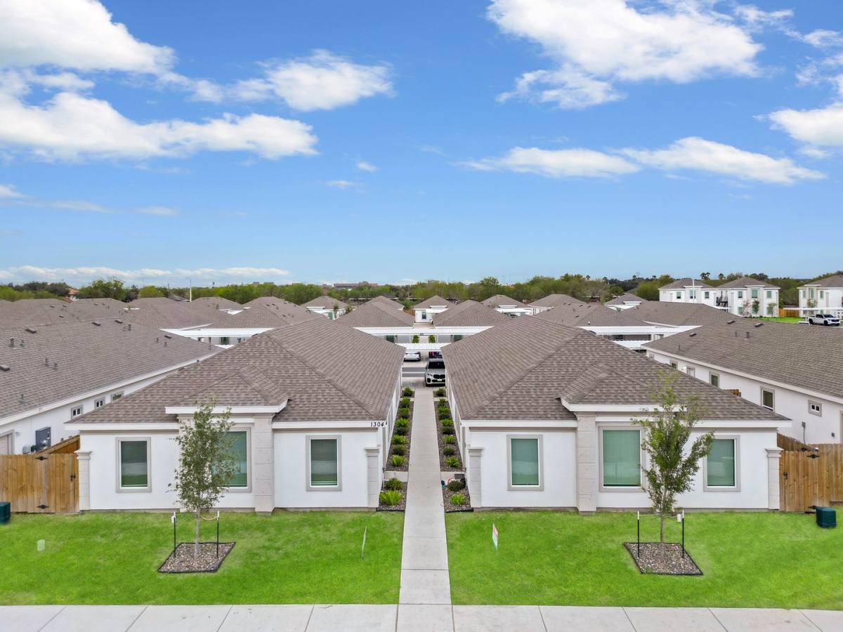 House for rent at 1304 Shavano Dr, Edinburg, TX 78541