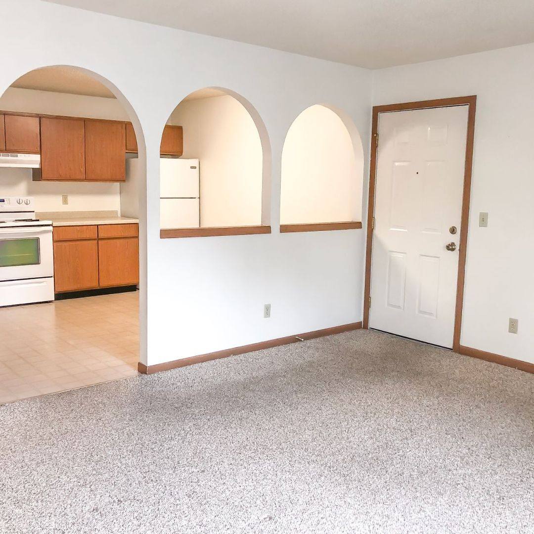Apartment for rent at 927 Briar Lane, Altoona, WI 54720