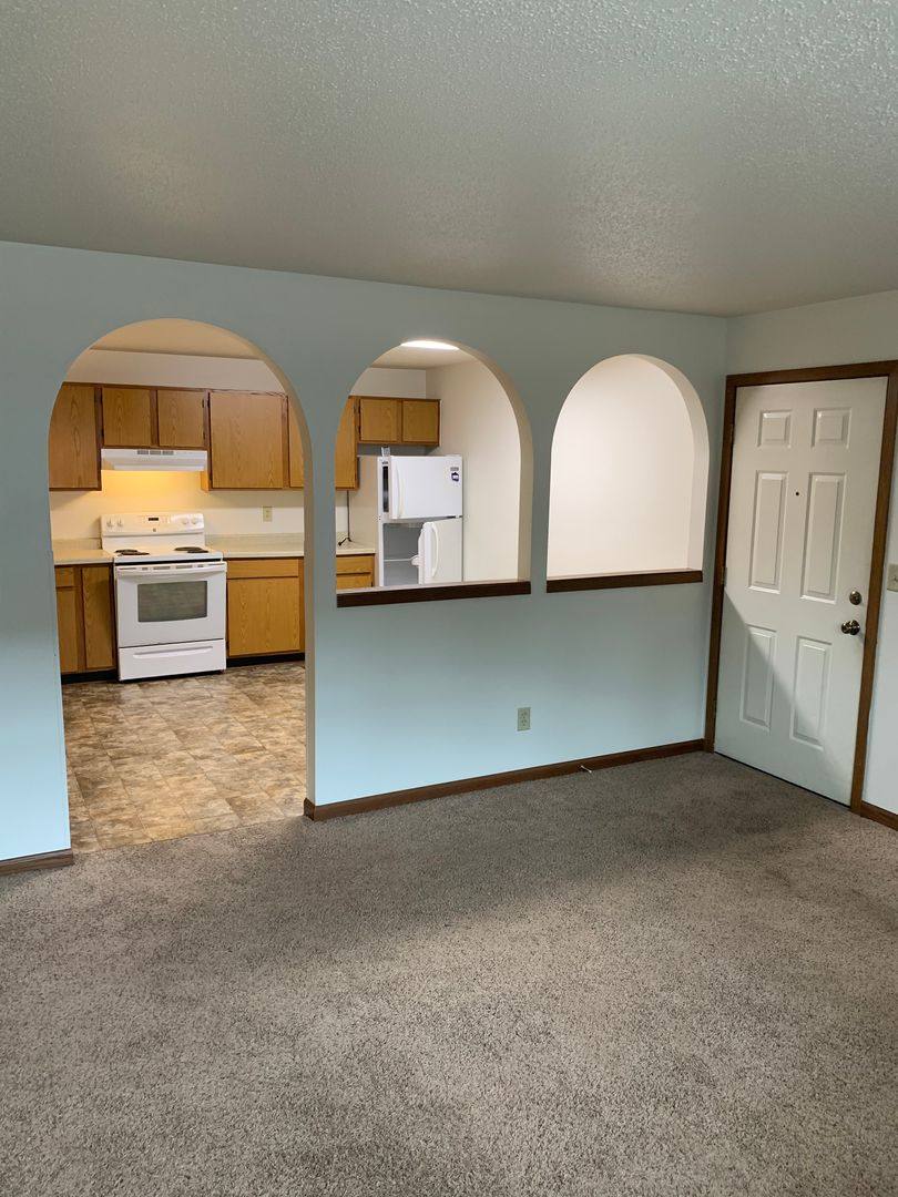 Apartment for rent at 927 Briar Lane, Altoona, WI 54720