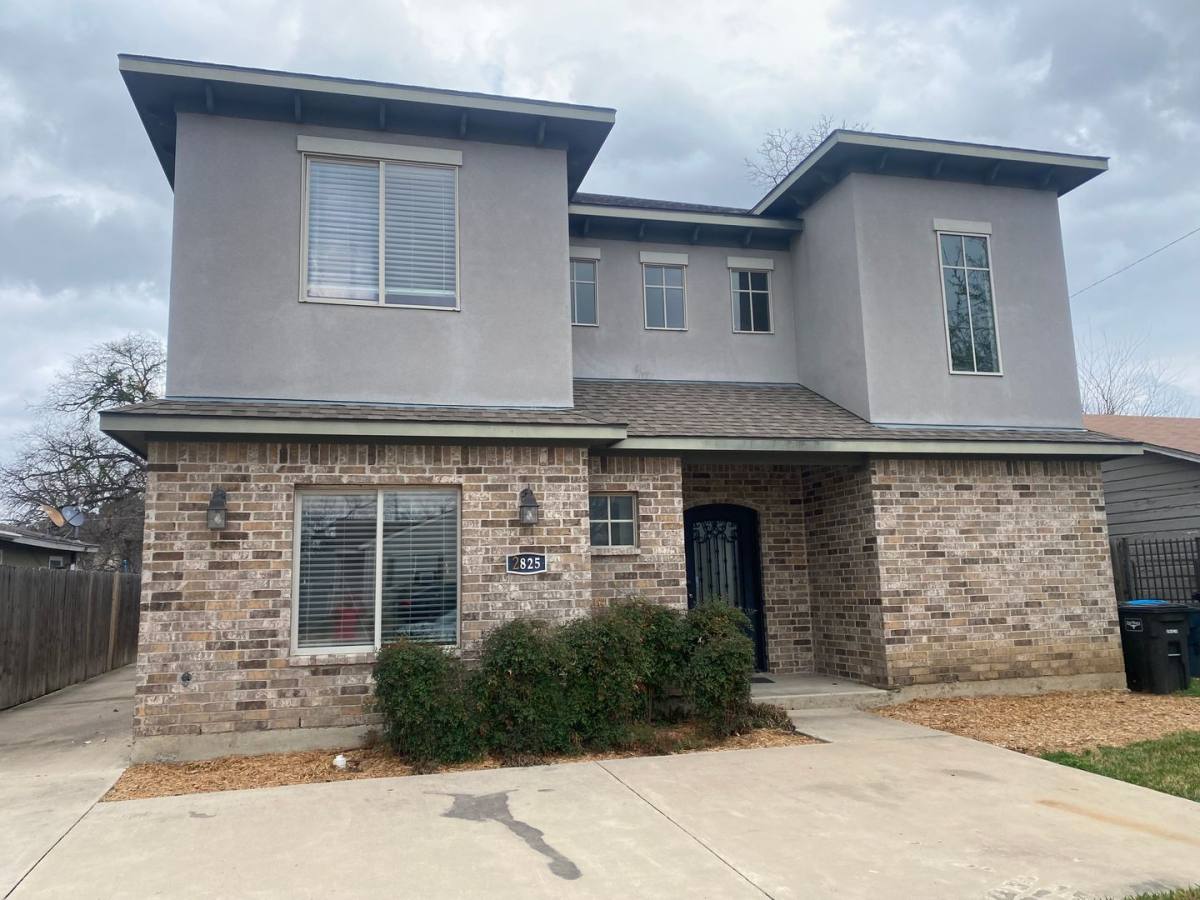 House for rent at 2825 Gordon Ave, Fort Worth, TX 76110