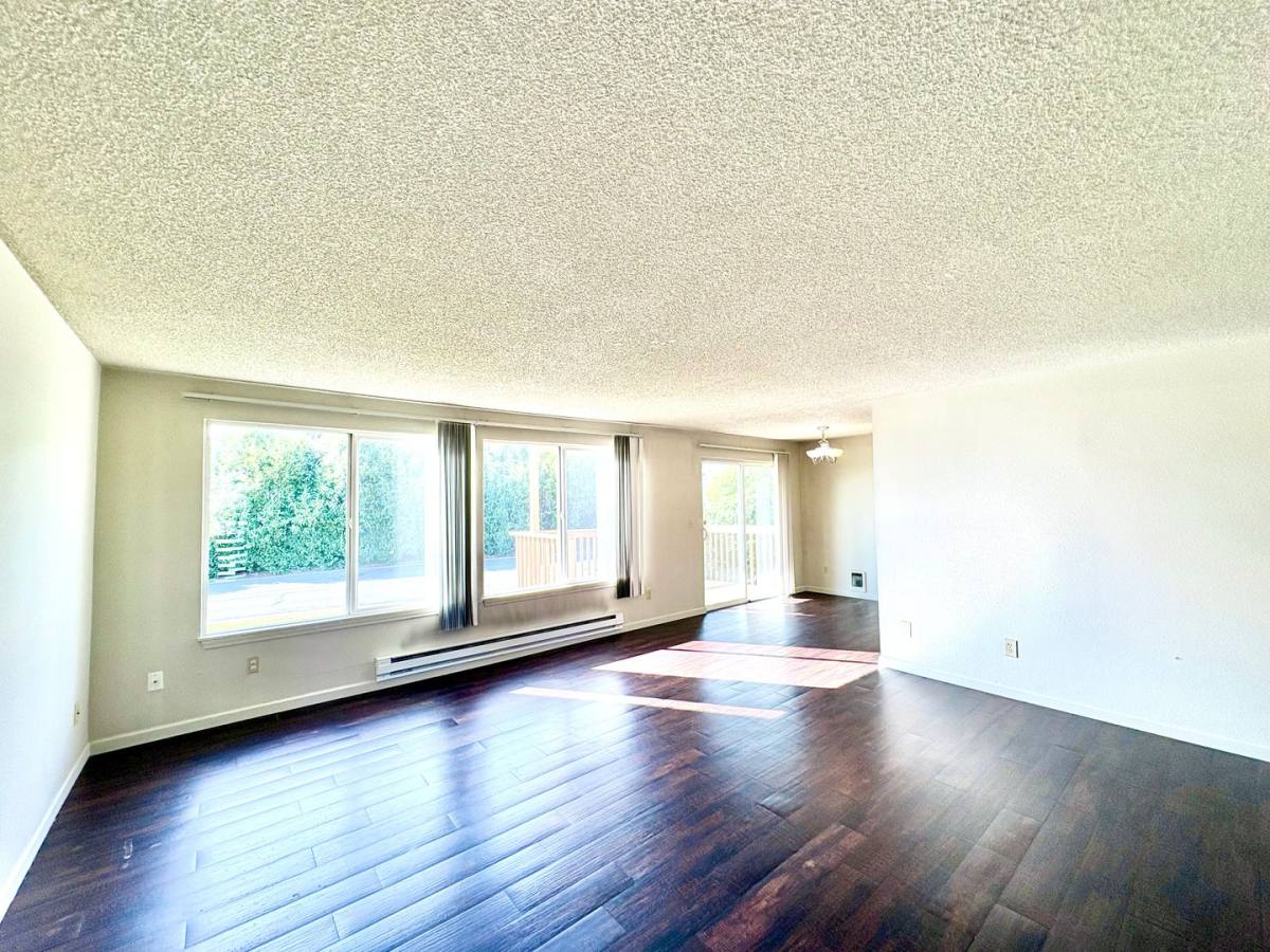 Apartment for rent at 1120 Browns Point Blvd, NE, Tacoma, WA 98422