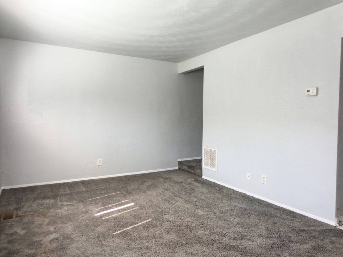 Apartment for rent at 1625 W Pembroke Ave, Hampton, VA 23661