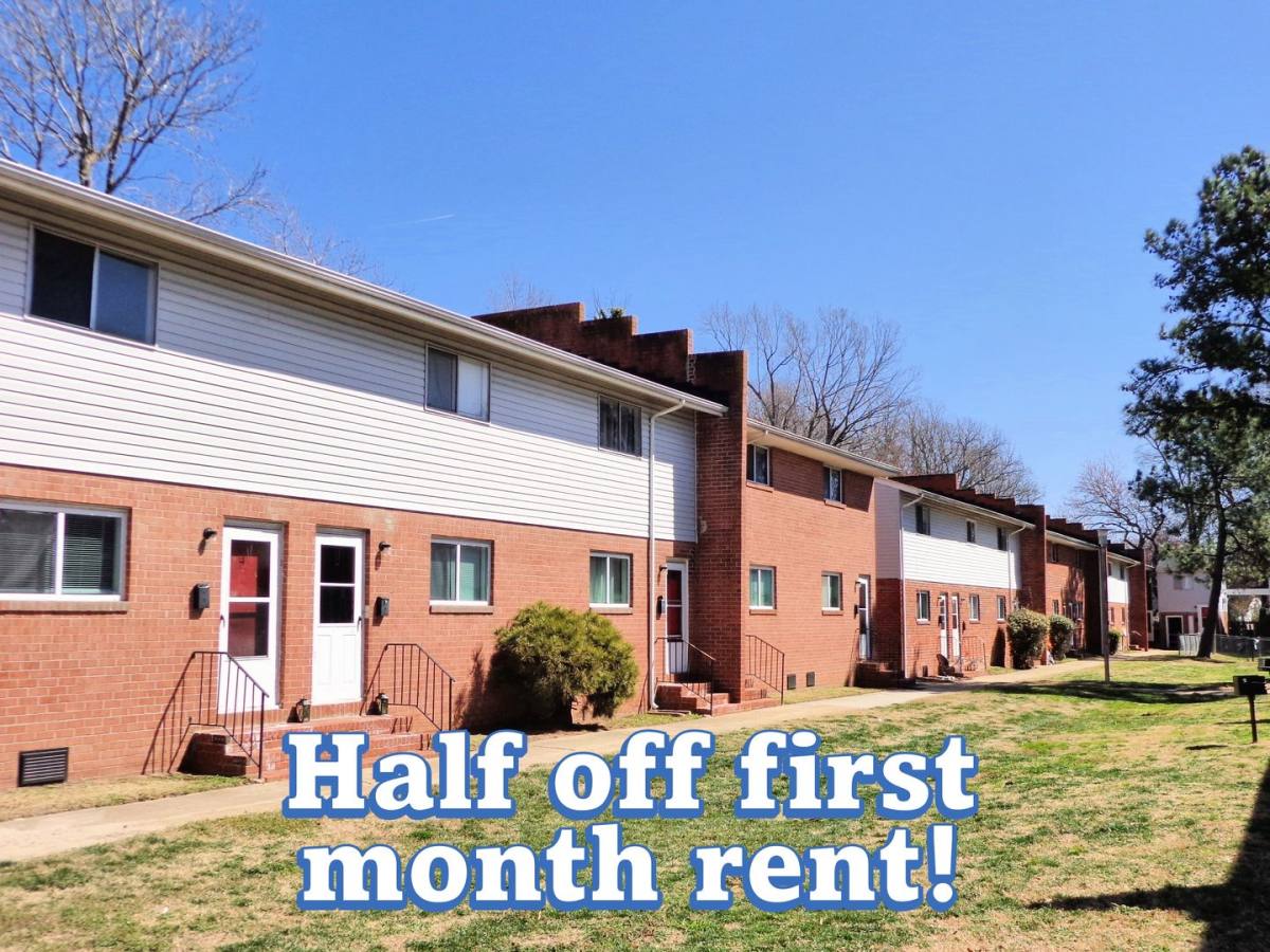 Apartment for rent at 1625 W Pembroke Ave, Hampton, VA 23661