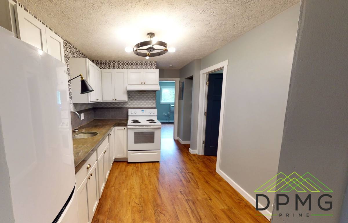 Apartment for rent at 326 E Hillsdale #1, Lansing, MI 48933