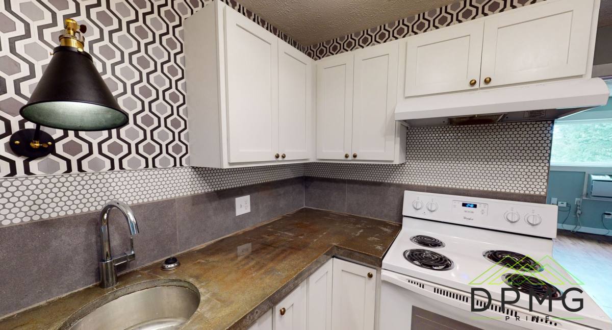 Apartment for rent at 326 E Hillsdale #1, Lansing, MI 48933