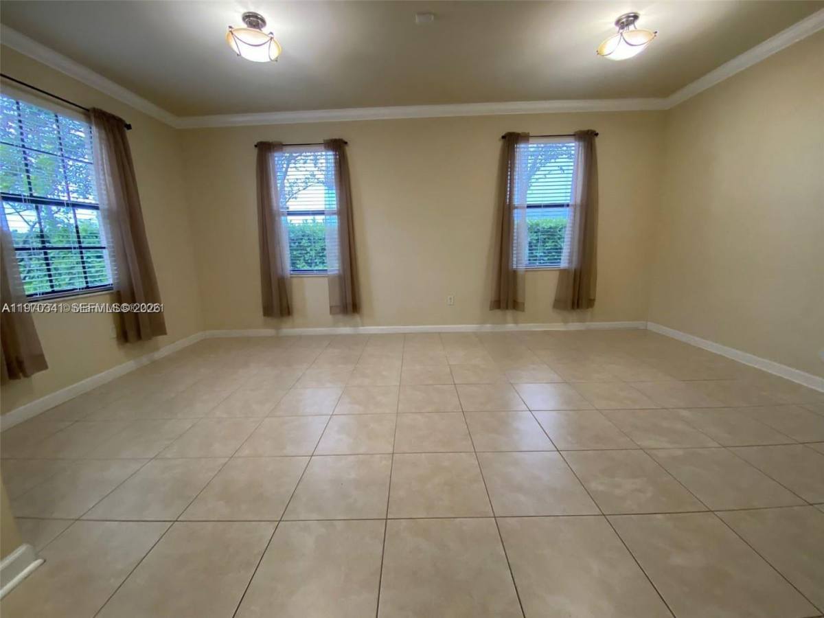 House for rent at 8987 W 35th Ave, Hialeah, FL 33018