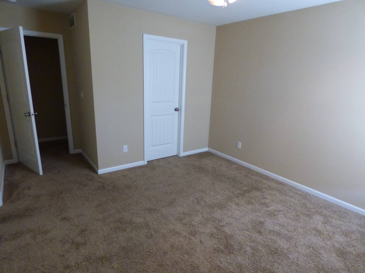 Apartment for rent at 115 Garth, Columbia, MO 65203