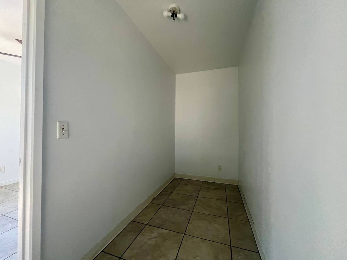 Apartment for rent at 10523-25 Mansel Ave, Inglewood, CA 90304
