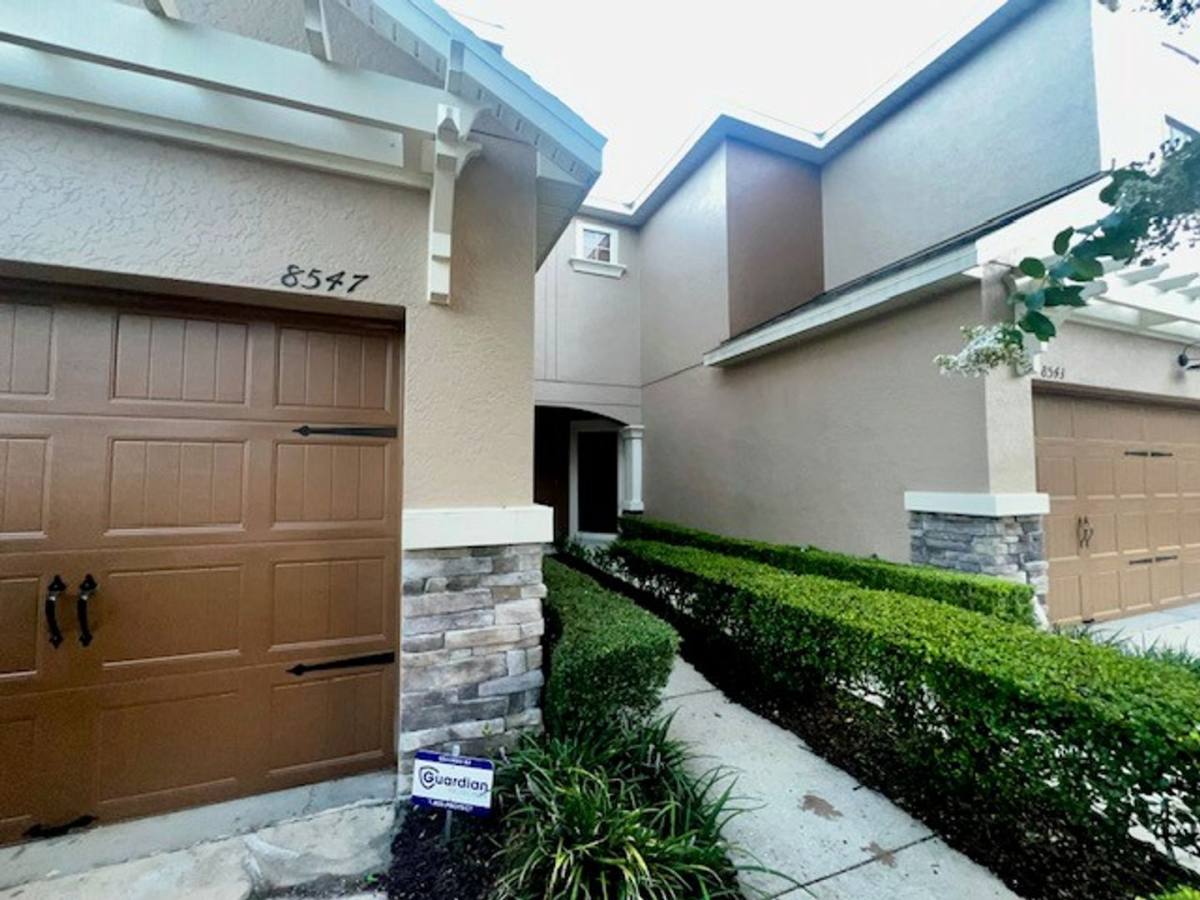 Townhouse for rent at 8547 Bertram Lane, Oviedo, FL 32765
