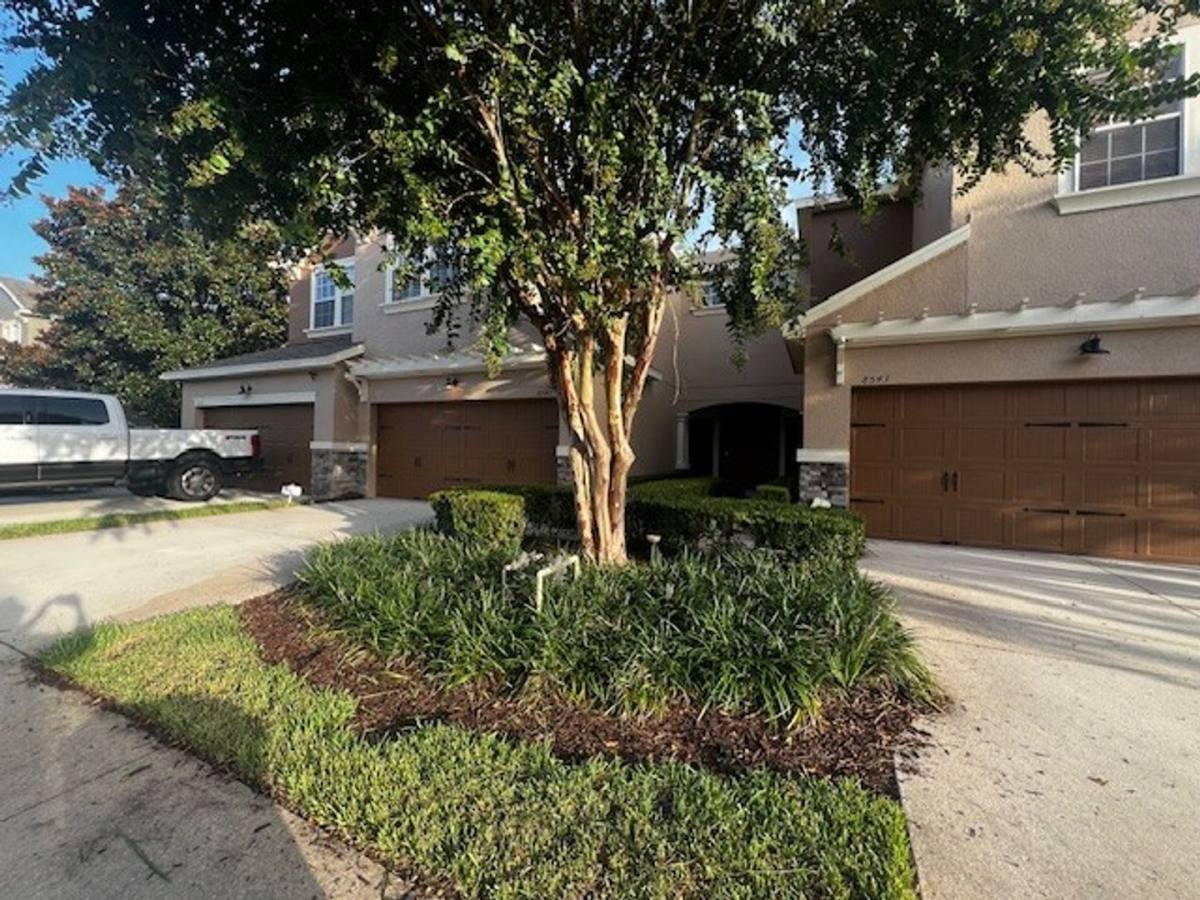 Townhouse for rent at 8547 Bertram Lane, Oviedo, FL 32765