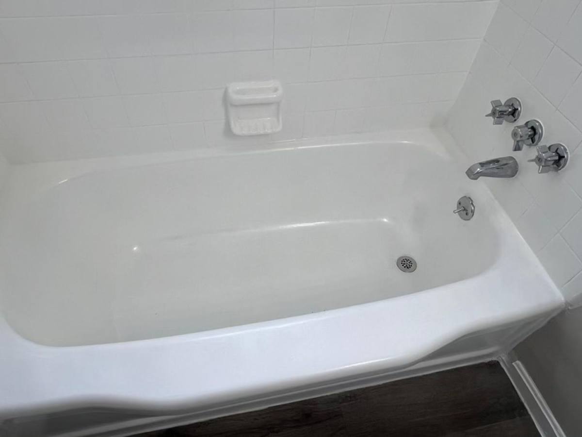 Apartment for rent at 3326 - 3332 Glenmore Ave, Cincinnati, OH 45211