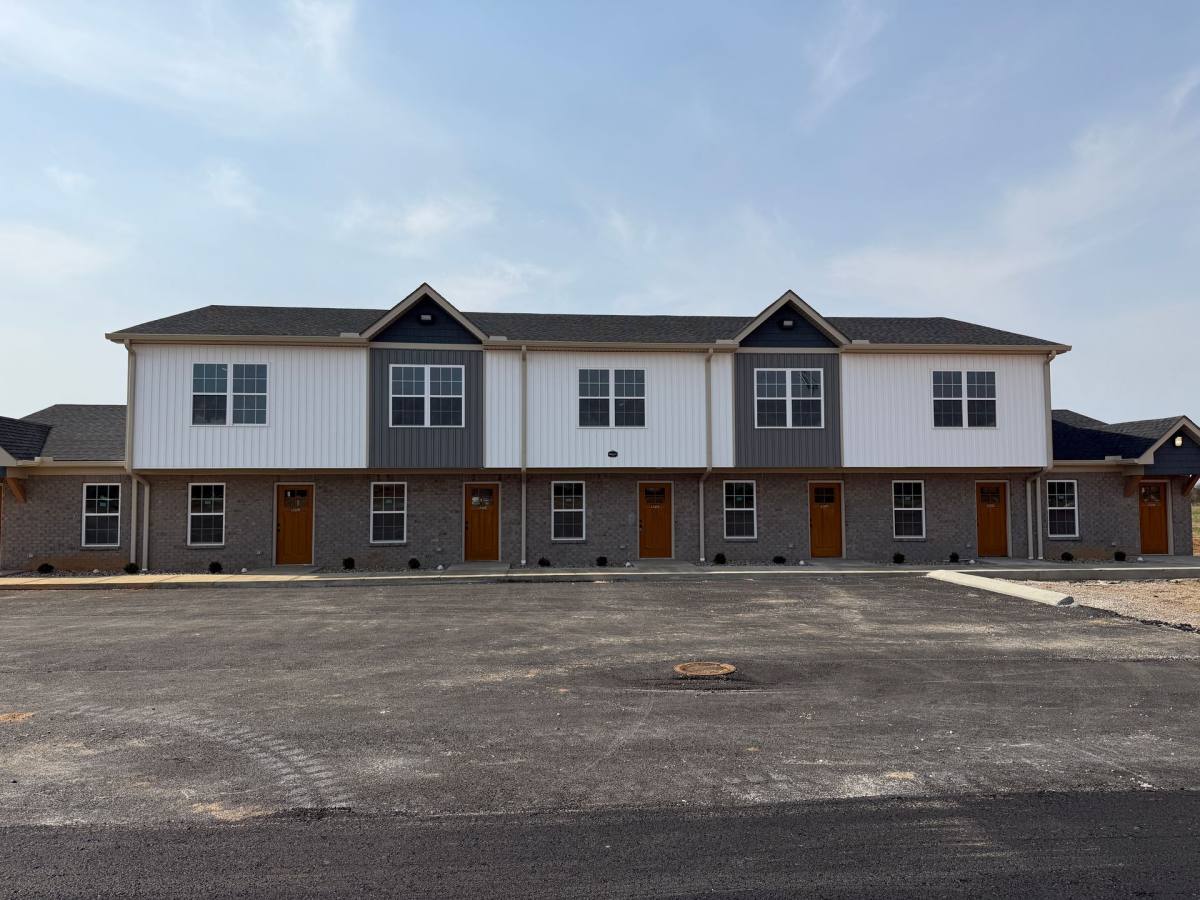 Townhouse for rent at 1500 Easton St, Franklin, KY 42134
