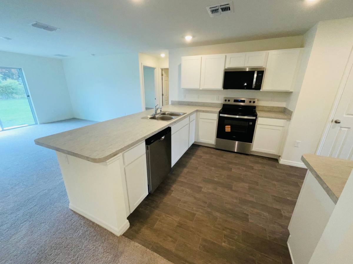 House for rent at 1701 SE Manth Lane, Port Saint Lucie, FL 34983