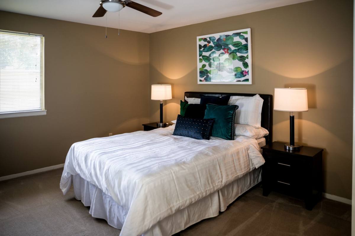Apartment for rent at 427 N Graham, Memphis, TN 38122