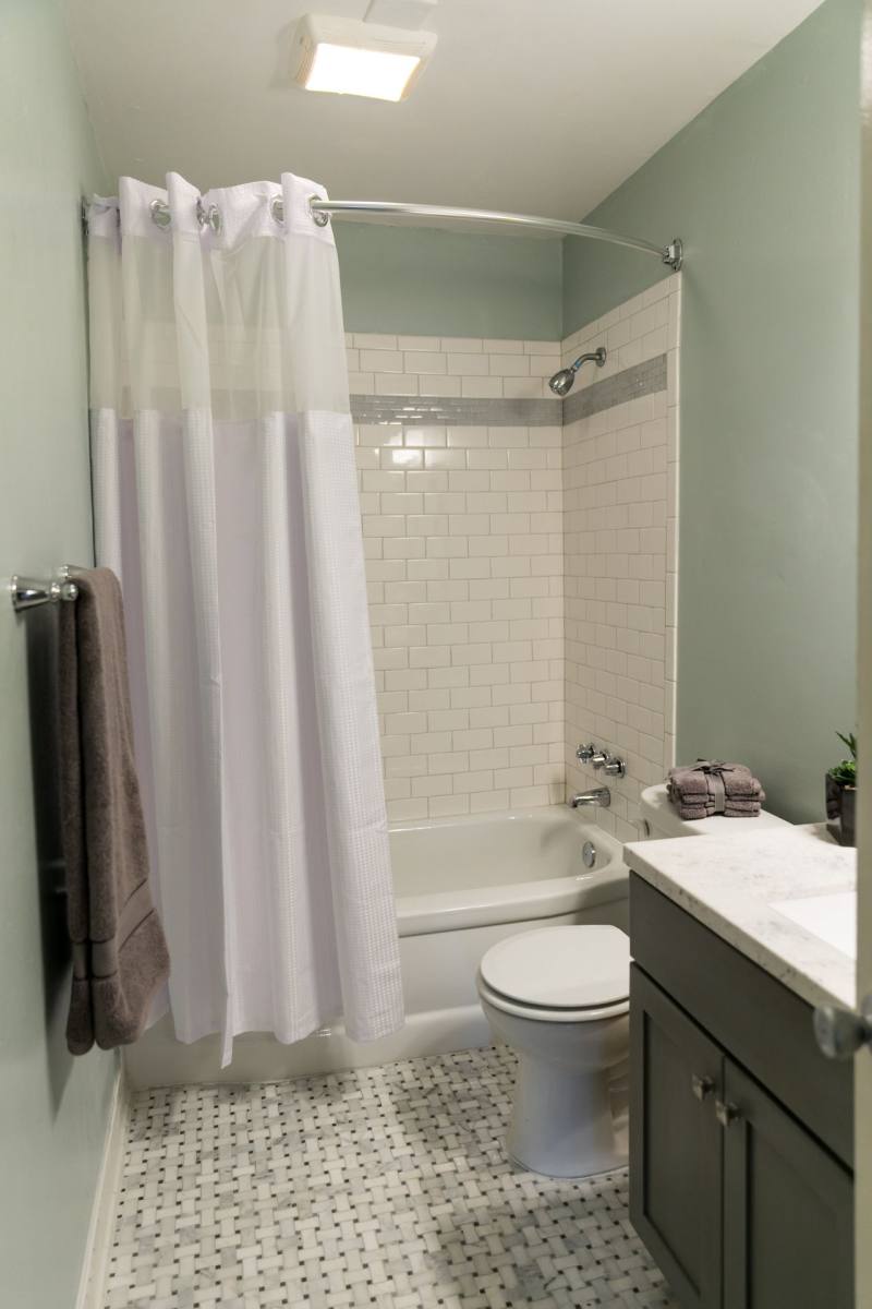 Apartment for rent at 427 N Graham, Memphis, TN 38122