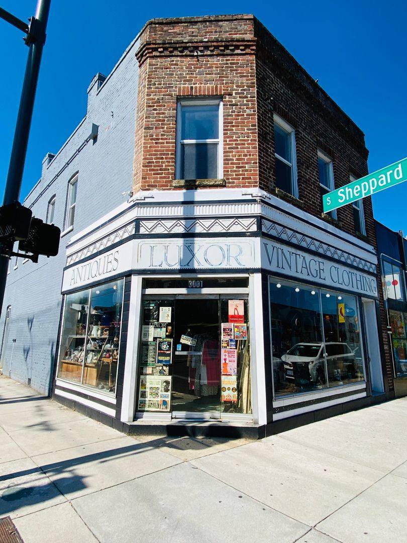Apartment for rent at 3001 A W Cary St, Richmond, VA 23221