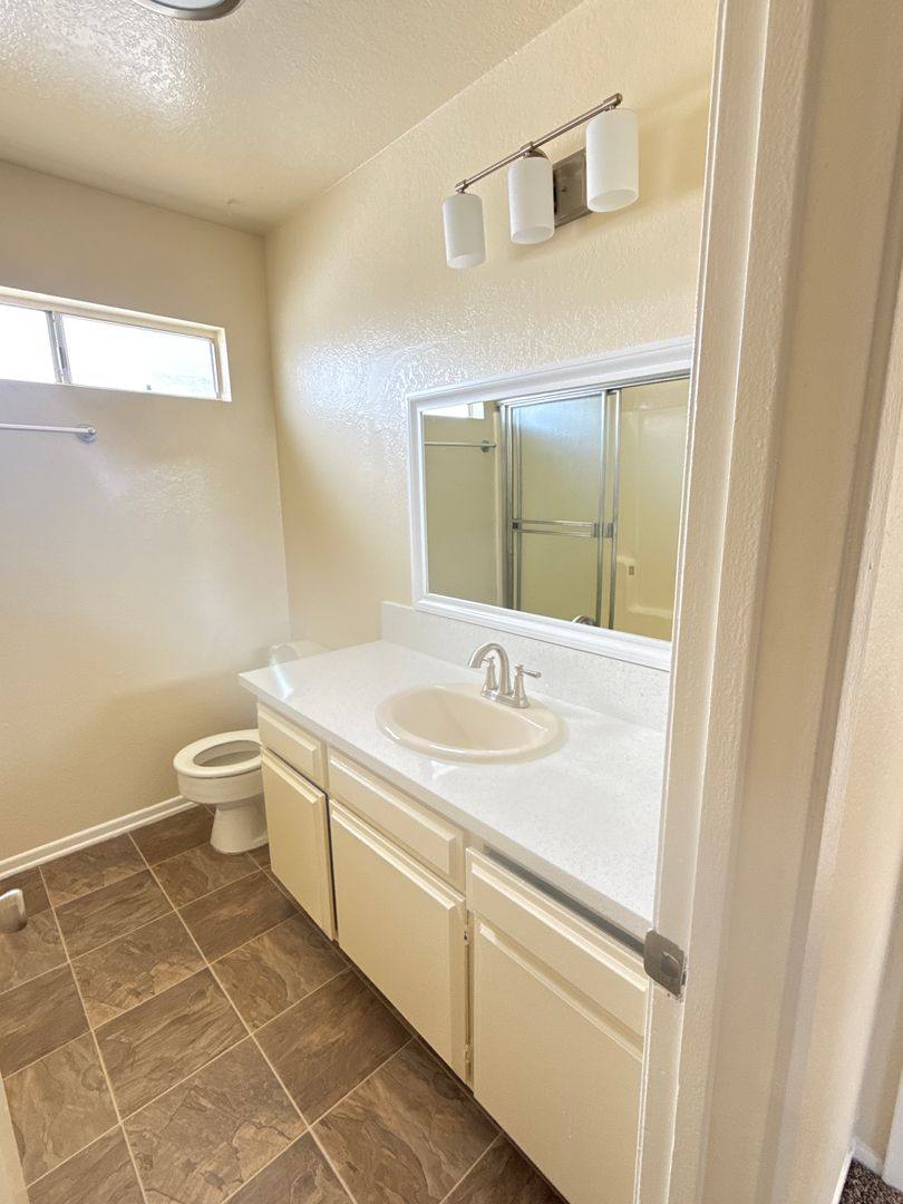 Apartment for rent at 2325 Alma St, San Pedro, CA 90731