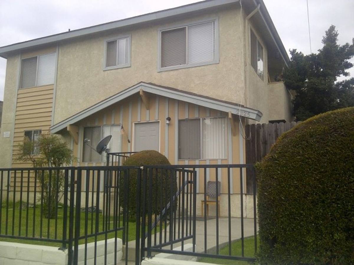 Apartment for rent at 2325 Alma St, San Pedro, CA 90731