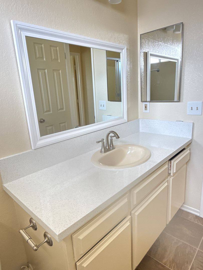 Apartment for rent at 2325 Alma St, San Pedro, CA 90731