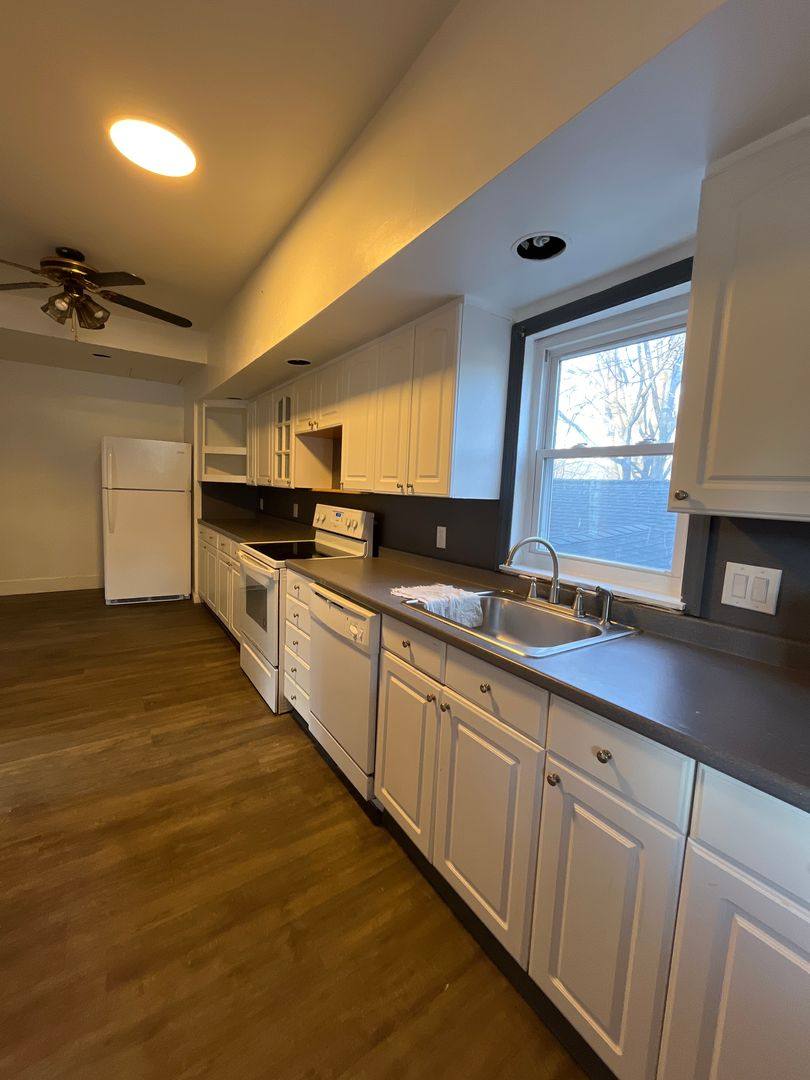 Apartment for rent at 485 S Walnut St, Slatington, PA 18080