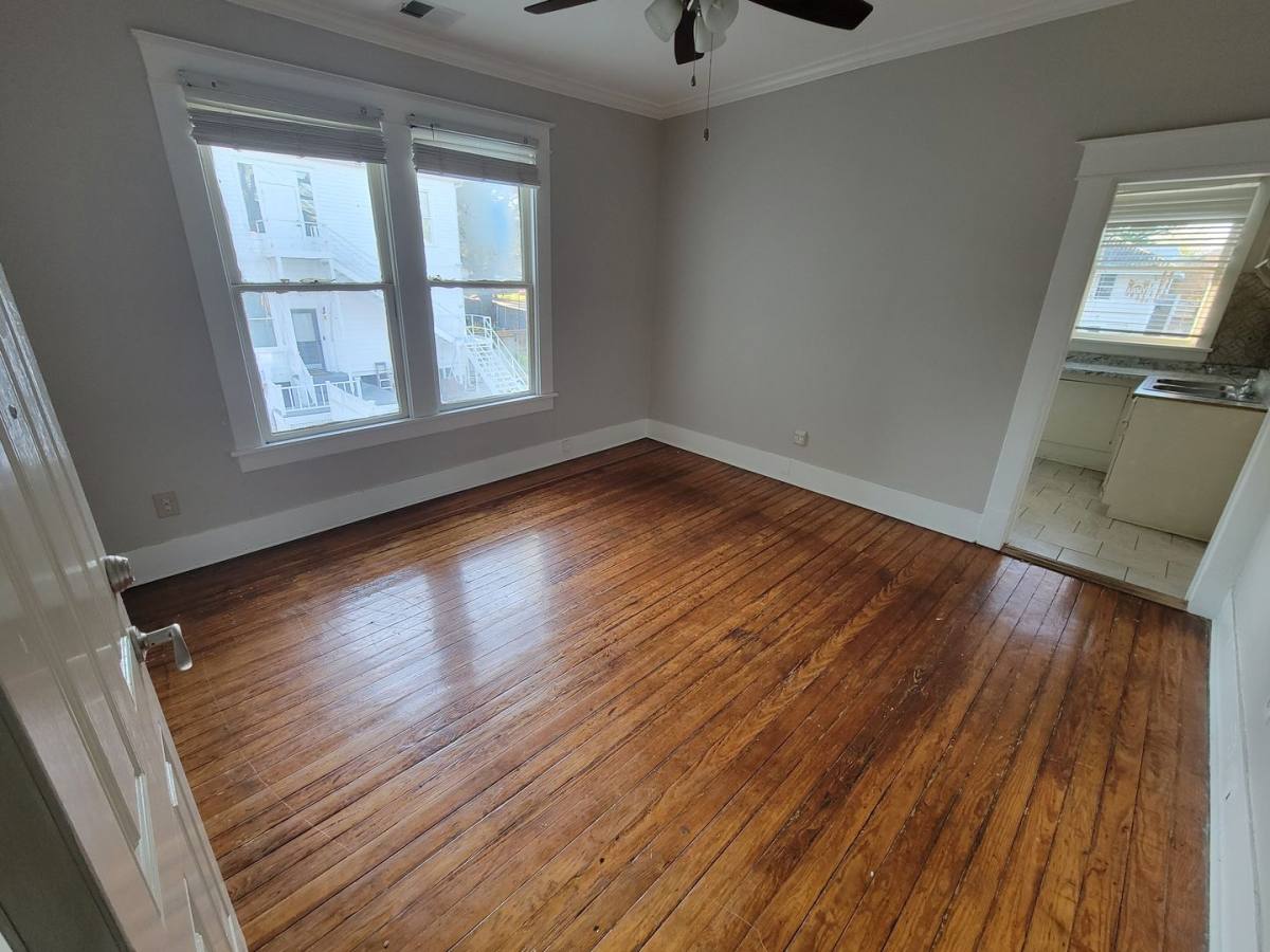Apartment for rent at 1019 Sheridan Ave, Shreveport, LA 71104