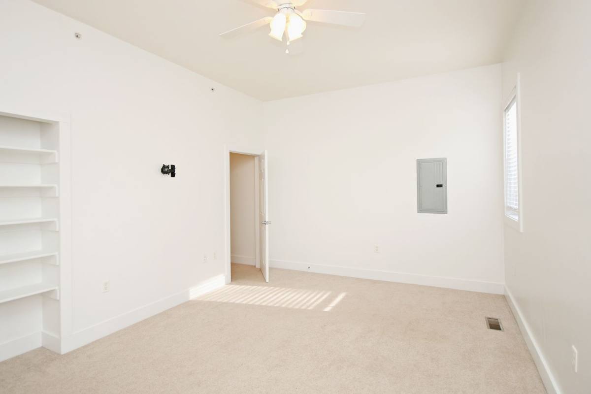 Condo for rent at 215 5th St SW, Charlottesville, VA 22903