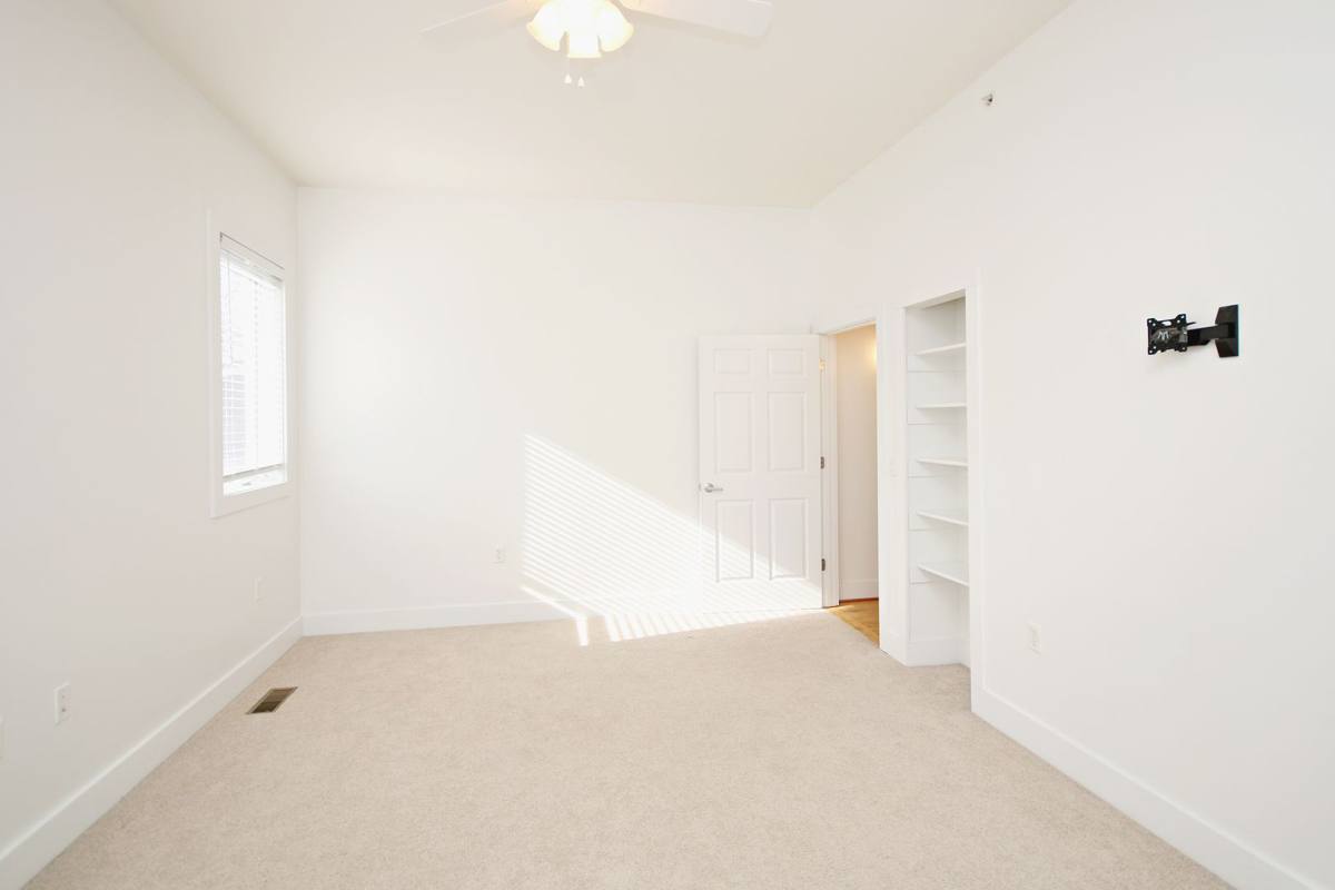 Condo for rent at 215 5th St SW, Charlottesville, VA 22903