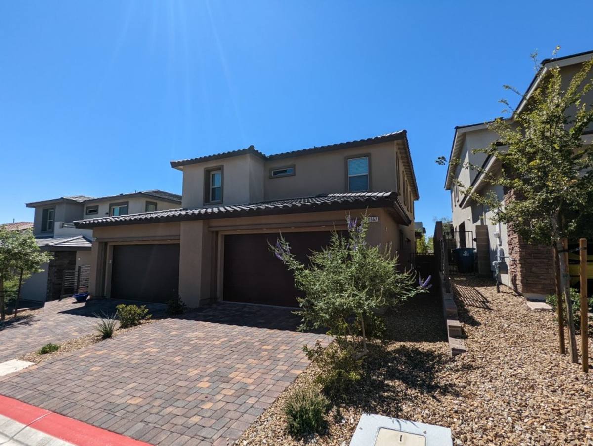 Townhouse for rent at 11657 Bearpaw Meadow Ave, Las Vegas, NV 89138