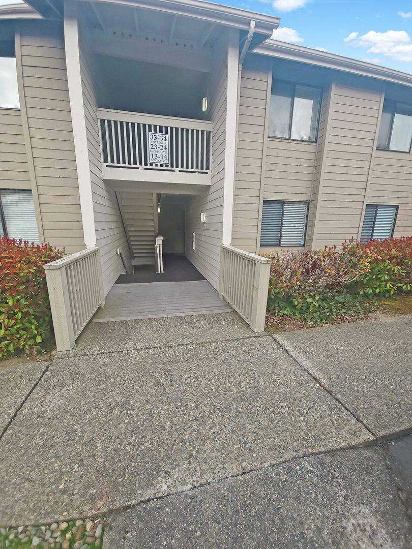 Condo for rent at 1301 S Puget Dr #A24, Renton, WA 98055