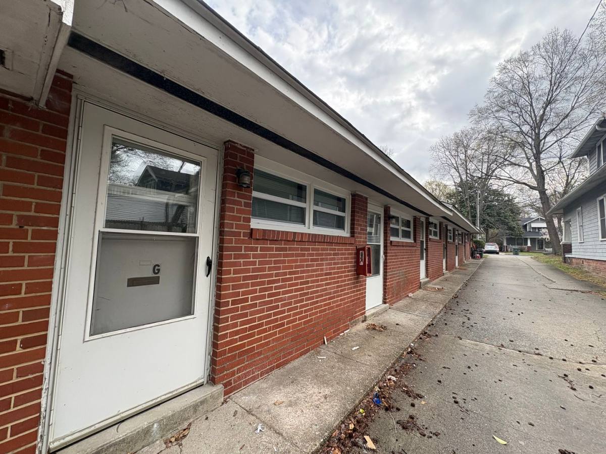 Apartment for rent at 717 Chestnut St, Greensboro, NC 27405